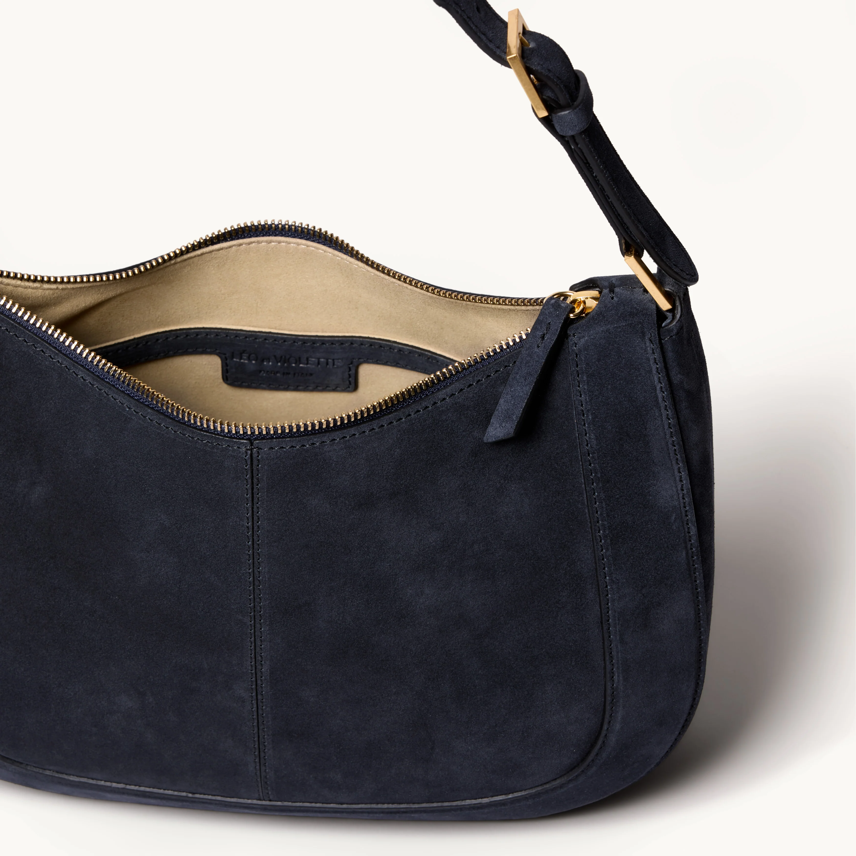 Le Grand Gina - Image 5